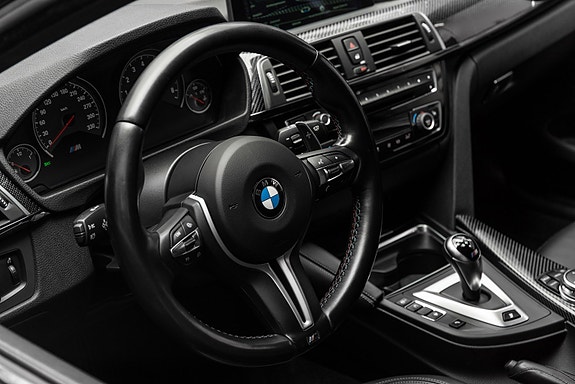 BMW M4 22 of 30