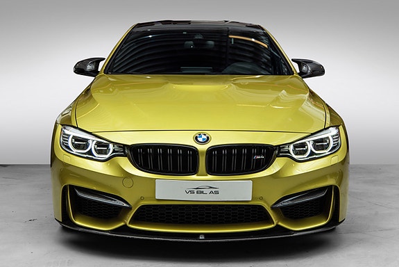 BMW M4 3 of 30