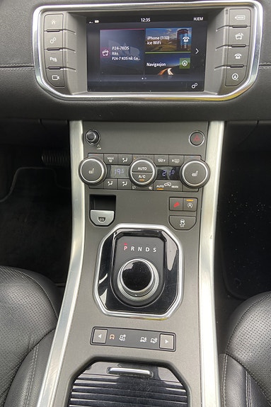 Land Rover Range Rover Evoque 10 of 17