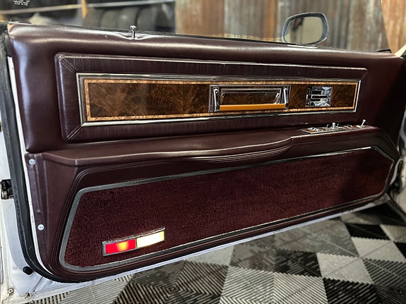 Oldsmobile 24 of 30