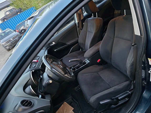 Honda Civic 13 of 30