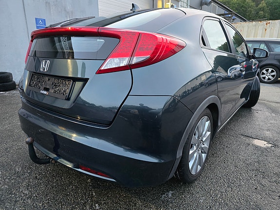 Honda Civic 4 of 30