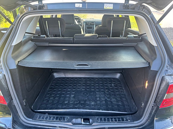 Mercedes-Benz B180 d 9 of 9