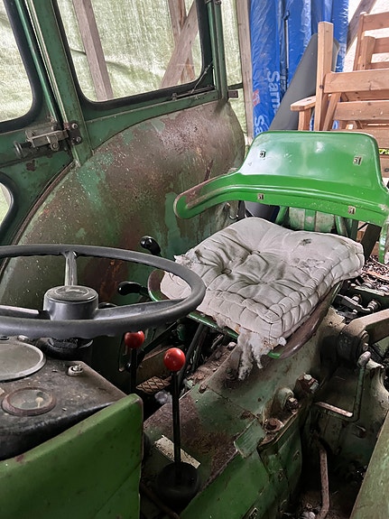 John Deere 2030 3 of 5