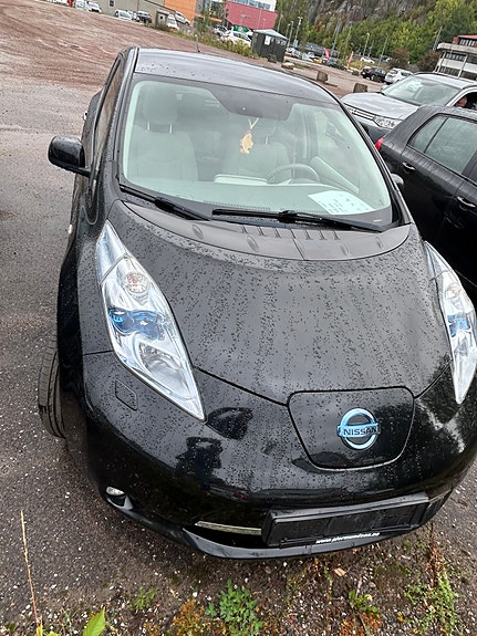 Nissan Leaf 10 of 11