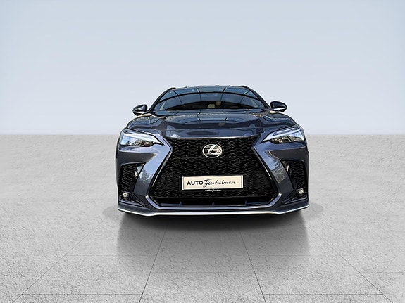 Lexus NX450h 2 of 21