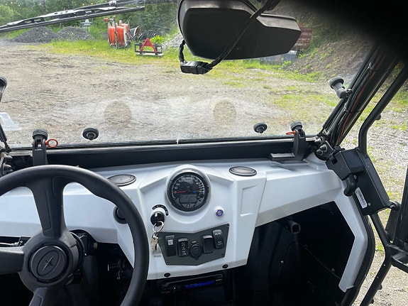 Polaris Razor RZR 570 5 of 13
