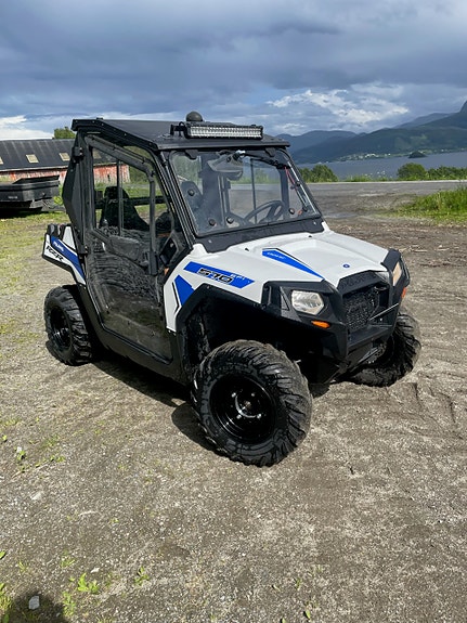 Polaris Razor RZR 570 2 of 13