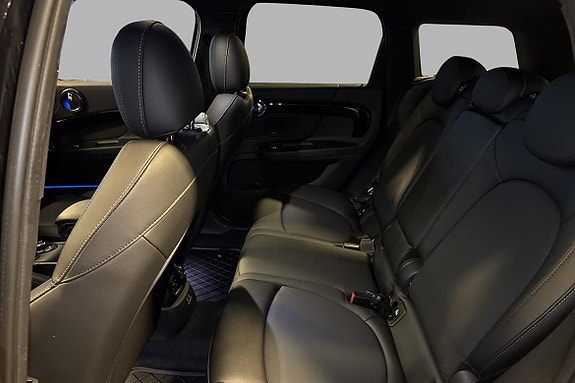 MINI Countryman Cooper SE 12 of 27