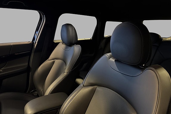 MINI Countryman Cooper SE 14 of 27