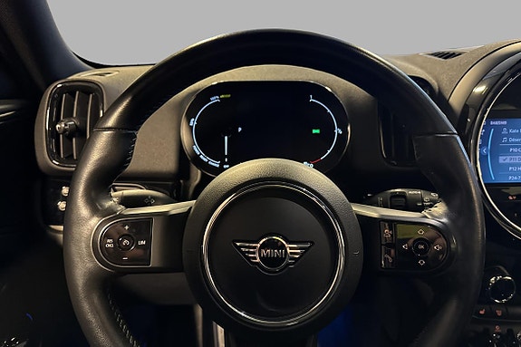 MINI Countryman Cooper SE 10 of 27