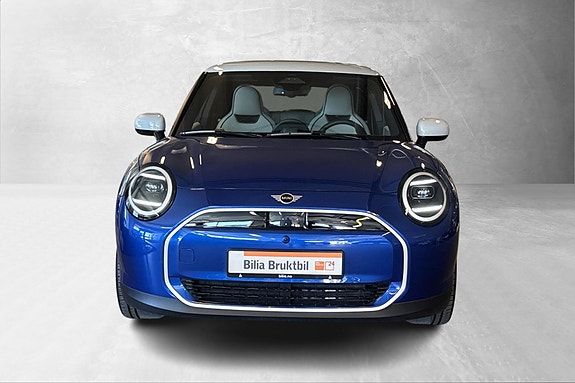 MINI Cooper SE 4 of 30
