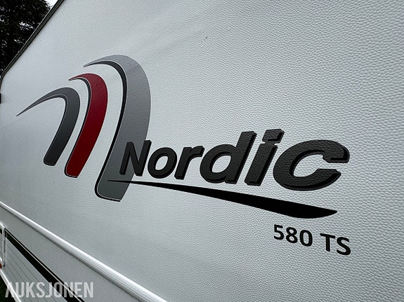 Bürstner AVERSO NORDIC 580 TS - 4 sengeplasser - WC/dusj - Gulvvarme - Sykkelstativ 9 of 30