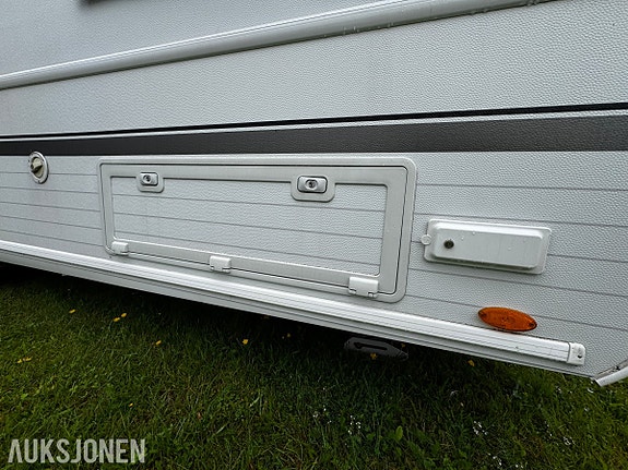 Bürstner AVERSO NORDIC 580 TS - 4 sengeplasser - WC/dusj - Gulvvarme - Sykkelstativ 21 of 30