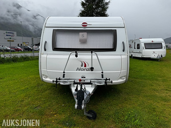 Bürstner AVERSO NORDIC 580 TS - 4 sengeplasser - WC/dusj - Gulvvarme - Sykkelstativ 2 of 30
