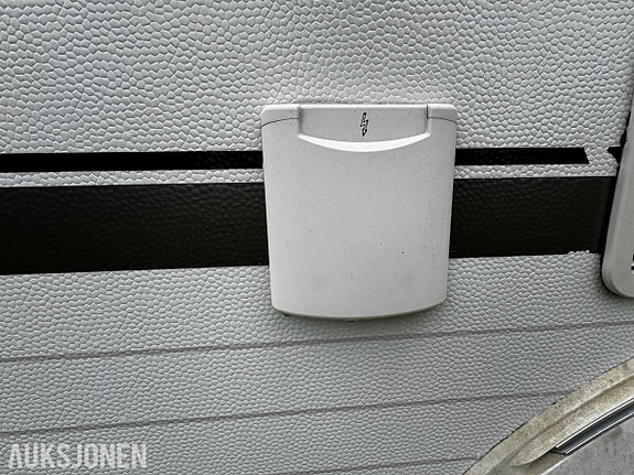 Bürstner AVERSO NORDIC 580 TS - 4 sengeplasser - WC/dusj - Gulvvarme - Sykkelstativ 19 of 30