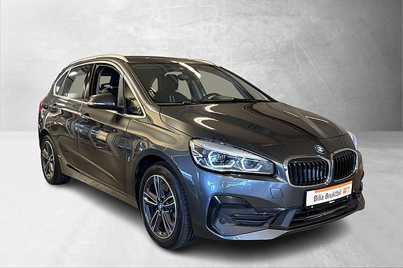 BMW 225xe 5 of 28