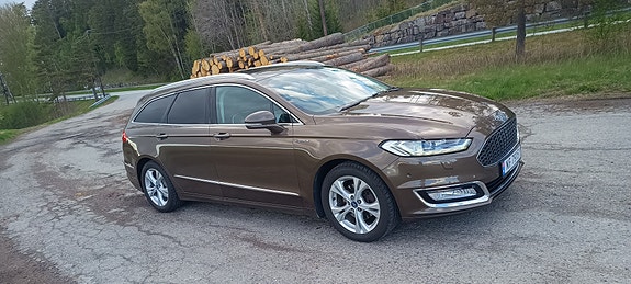 Ford Mondeo 11 of 17