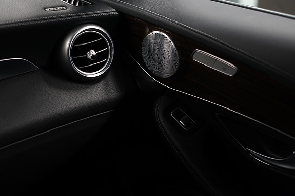 Mercedes-Benz GLC220 d 21 of 30