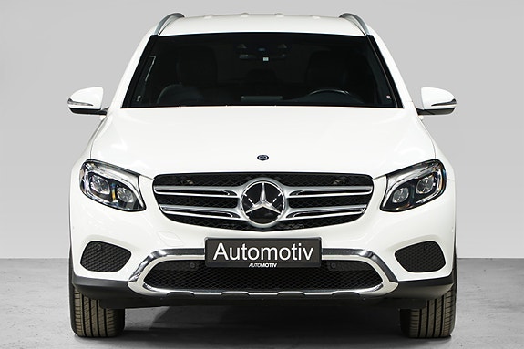 Mercedes-Benz GLC220 d 3 of 30