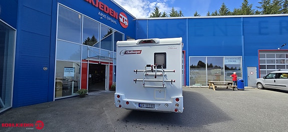 Challenger 377 Enkeltsenger og stor bad bak 2 of 30