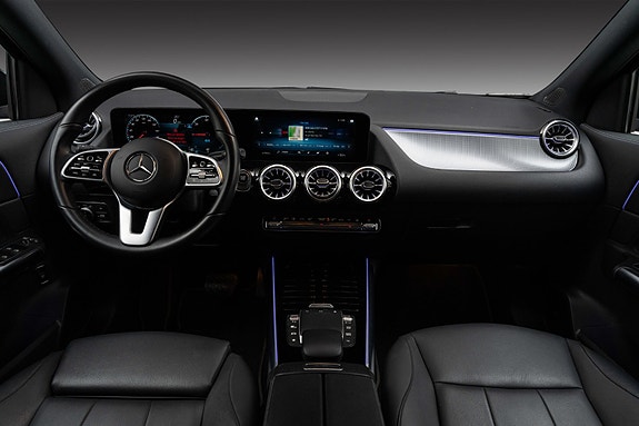 Mercedes-Benz EQA250 20 of 26