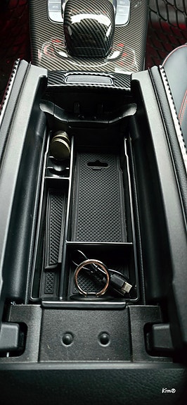 Mercedes-Benz CLA250 e 22 of 26