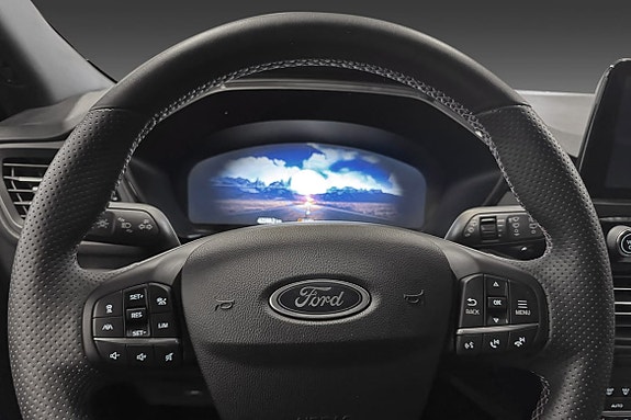 Ford Kuga 21 of 30
