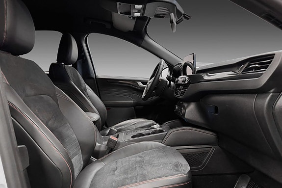 Ford Kuga 18 of 29