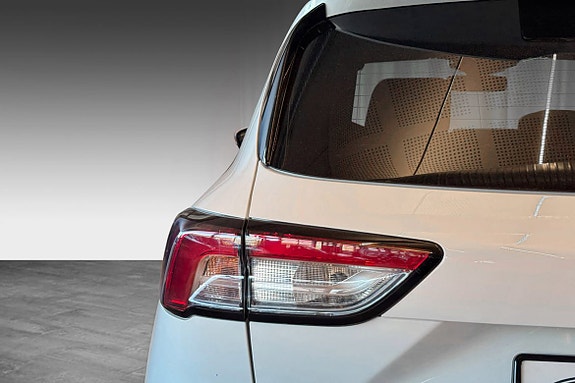 Ford Kuga 8 of 29