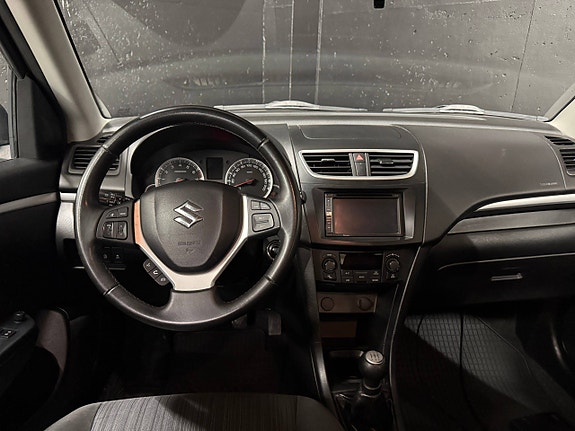 Suzuki Swift 8 of 19