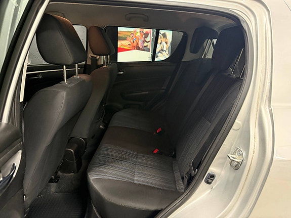 Suzuki Swift 19 of 19