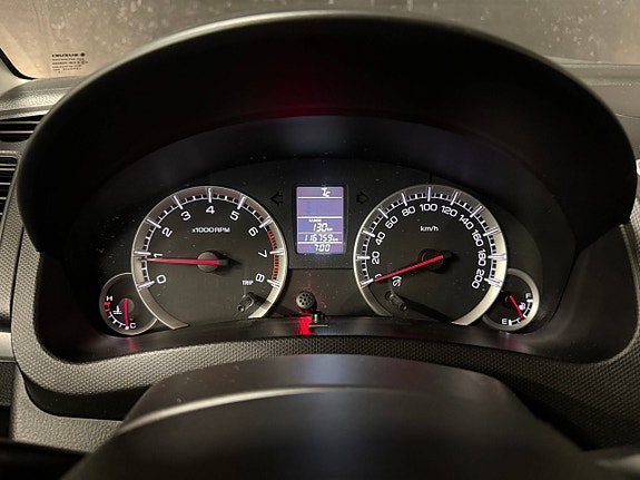 Suzuki Swift 11 of 19