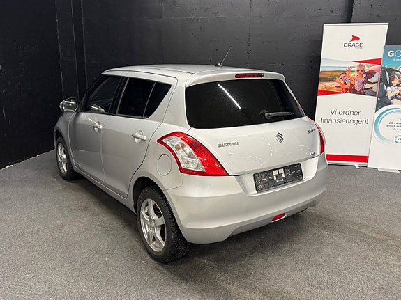 Suzuki Swift 4 of 19