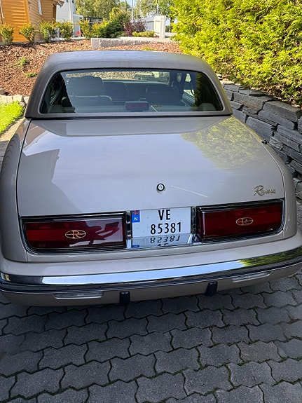 Buick Riviera 11 of 19