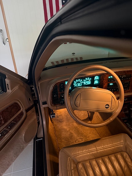 Buick Riviera 18 of 19