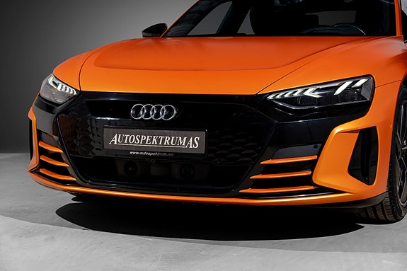 Audi e-tron GT 2 of 30