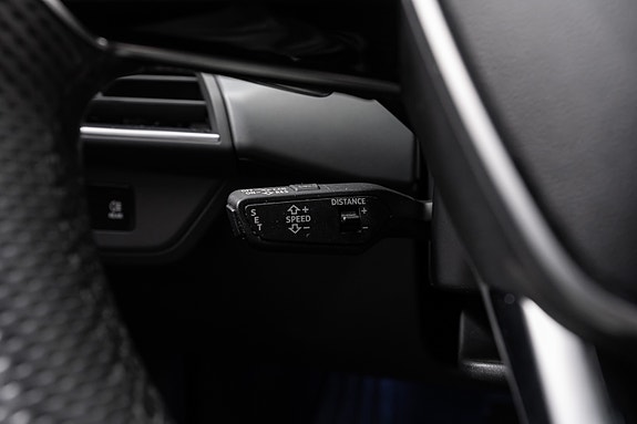 Audi e-tron GT 22 of 30