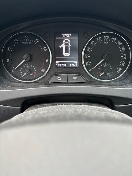 Skoda Rapid Spaceback 10 of 14