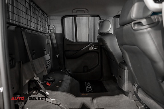 Nissan Navara 17 of 30