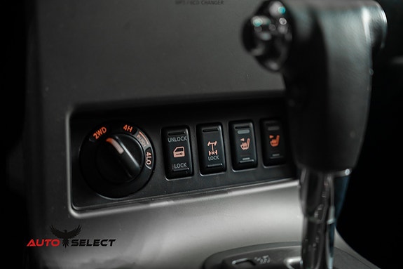 Nissan Navara 29 of 30
