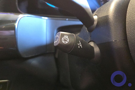 Mercedes-Benz EQC400 30 of 30