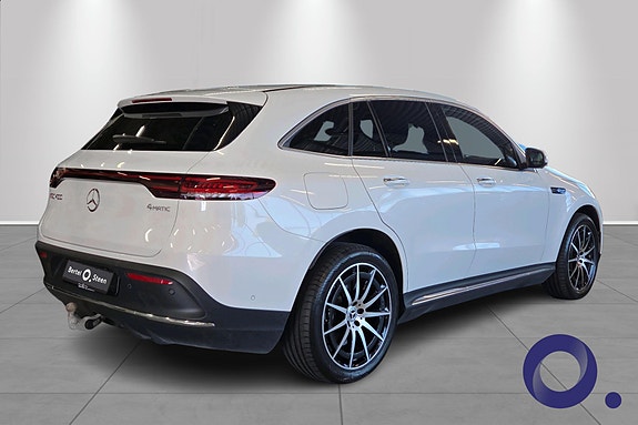 Mercedes-Benz EQC400 5 of 30