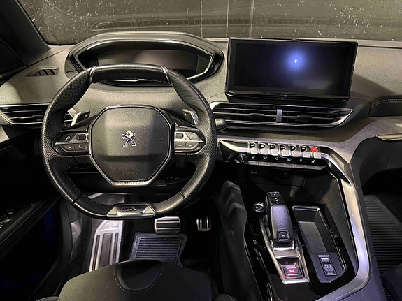 Peugeot 5008 8 of 29