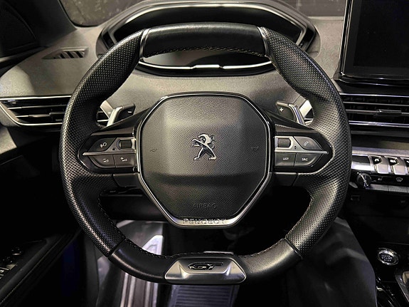 Peugeot 5008 9 of 29