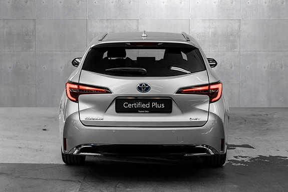 Toyota Corolla 4 of 22