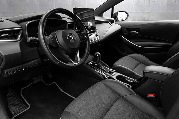 Toyota Corolla 9 of 22