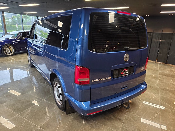 Volkswagen Caravelle 6 of 30