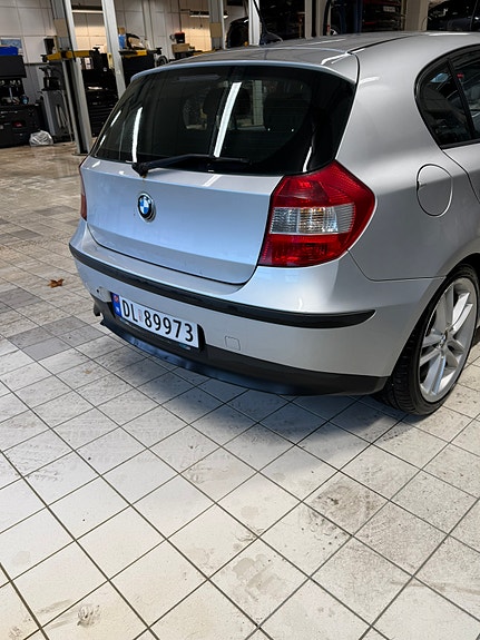 BMW 118d 6 of 13