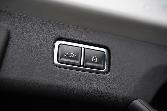 Kia EV9 25 of 30